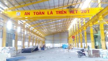 installing crane for Lam Hoang Nam factory